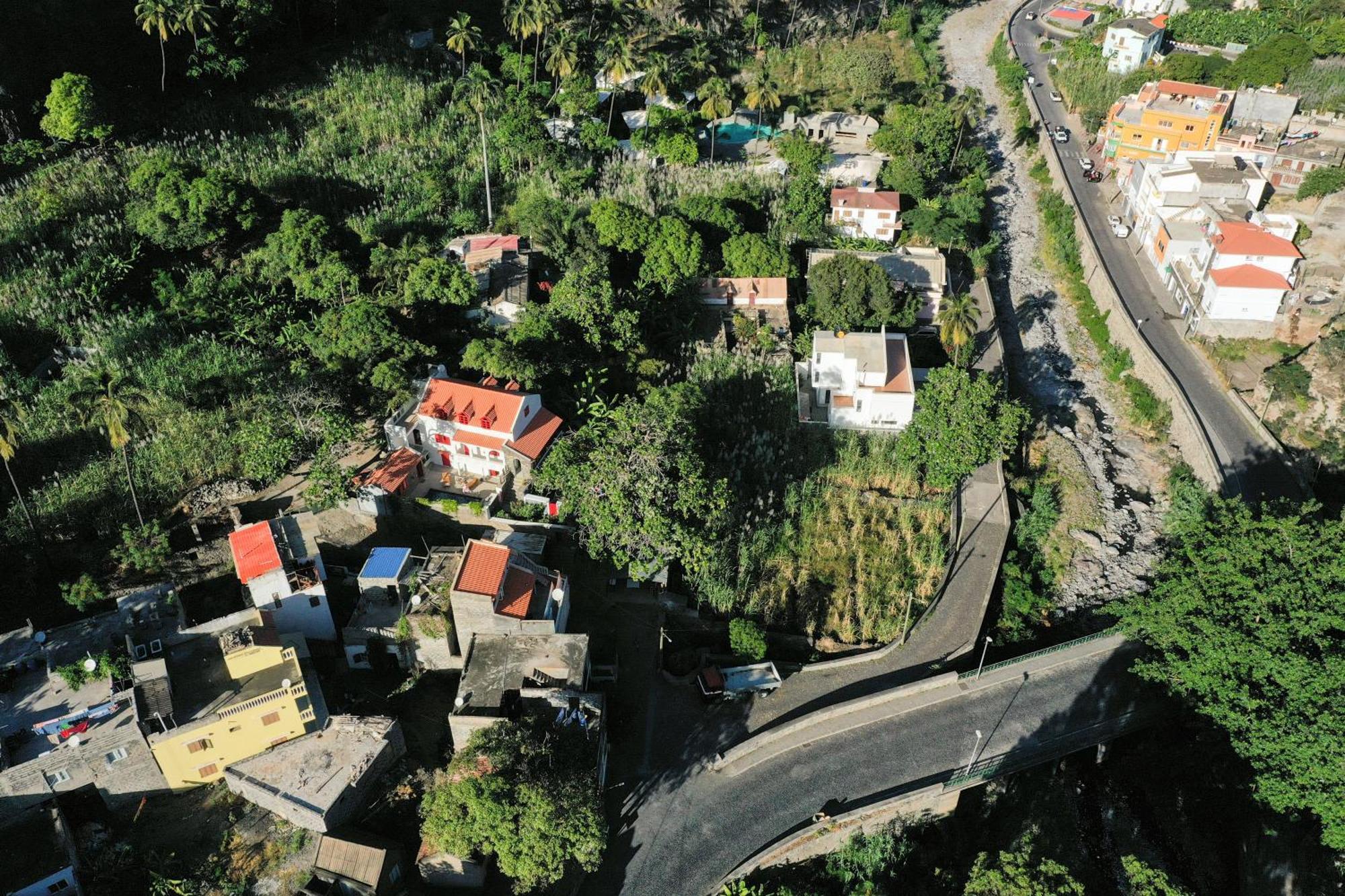 Kasa Wahnon Villa Pombas Ngoại thất bức ảnh